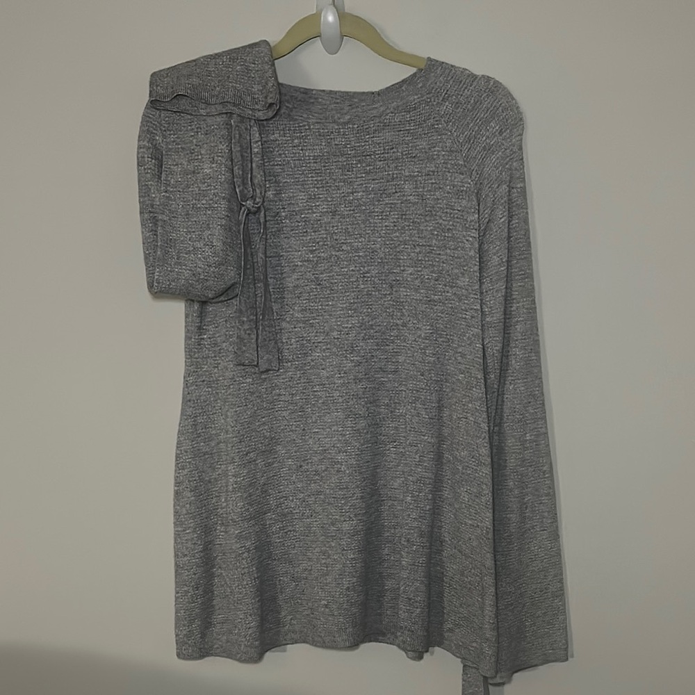 Ingrid & Isabel Gray Sweater